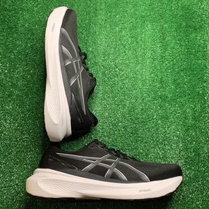 Asics Gel Kayano 30 Women’s Size 9 ‘Black/white’ Running Shoes 1012B357